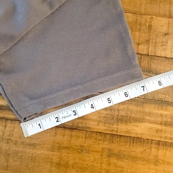 Pink Floyd 1977 Animals Short Sleeved Multi-Colored T-Shirt NWOT - M - Picture 5 of 8